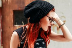 black-women-redhead-model-portrait-sunglasses-glasses-red-hat-